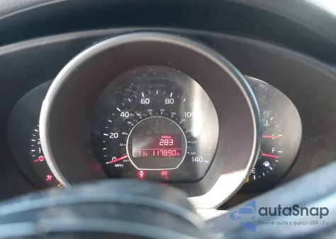 2016 Kia Soul z USA, uszkodzony, nr VIN KNDJN2A2XG7241213